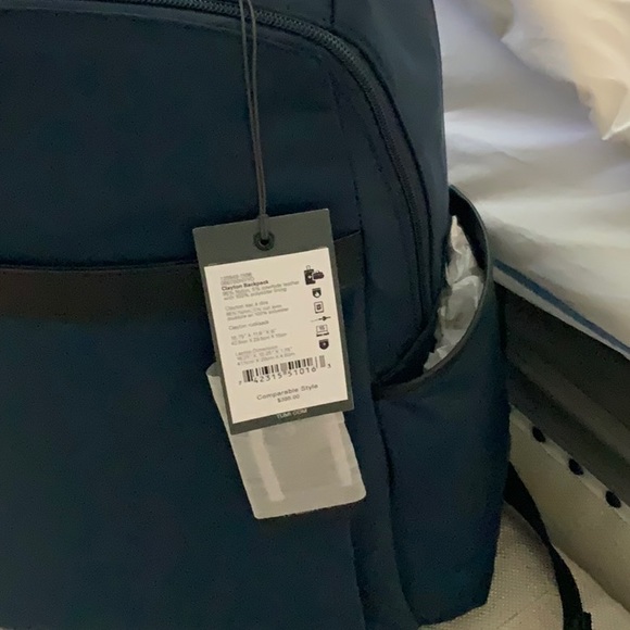 Backpack - Picture 5 of 5